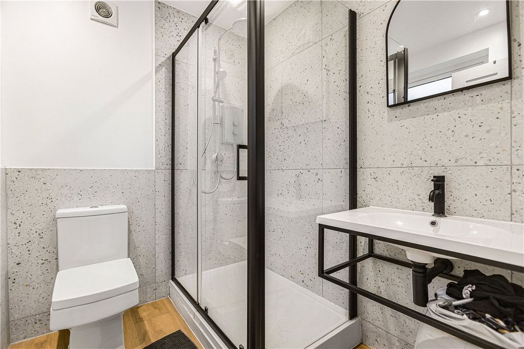 Property photo 2 of 5 Picture No. 2