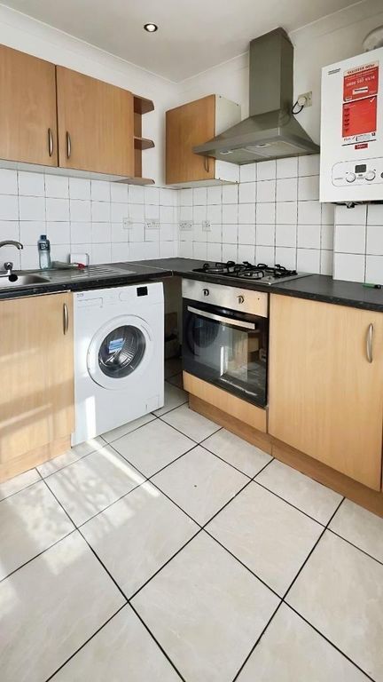 Property photo 2 of 3