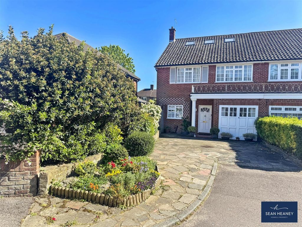 Property photo 1 of 17