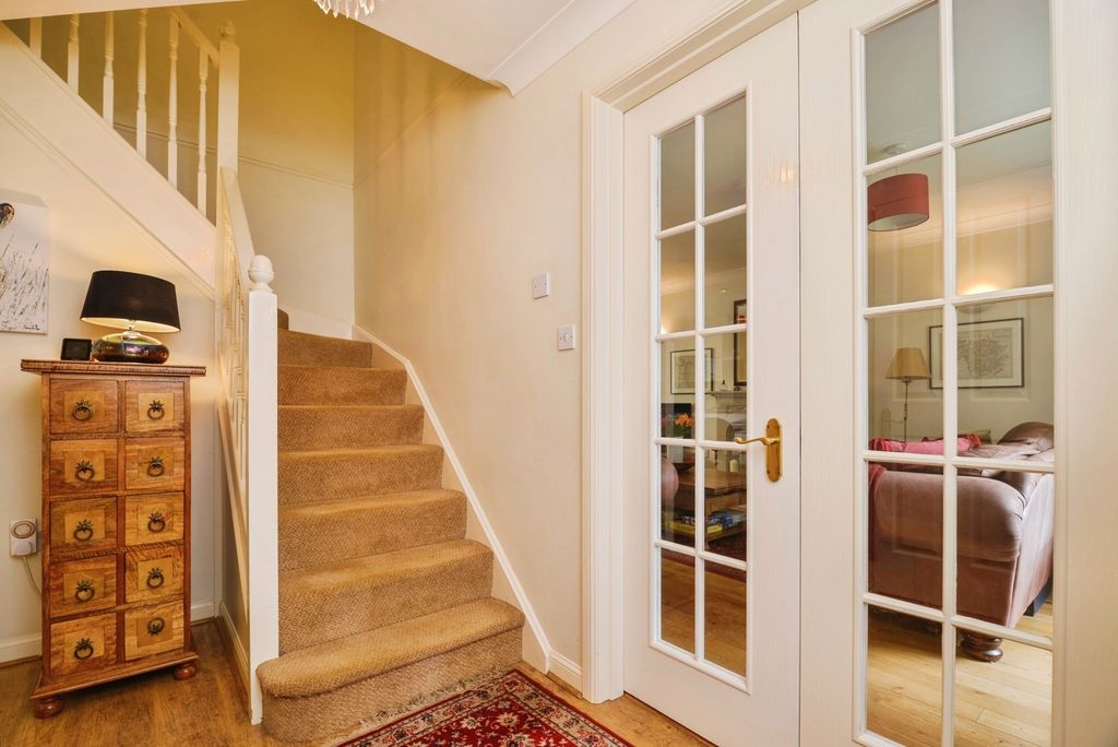 Property photo 2 of 18 Pbox-Img.Jpg