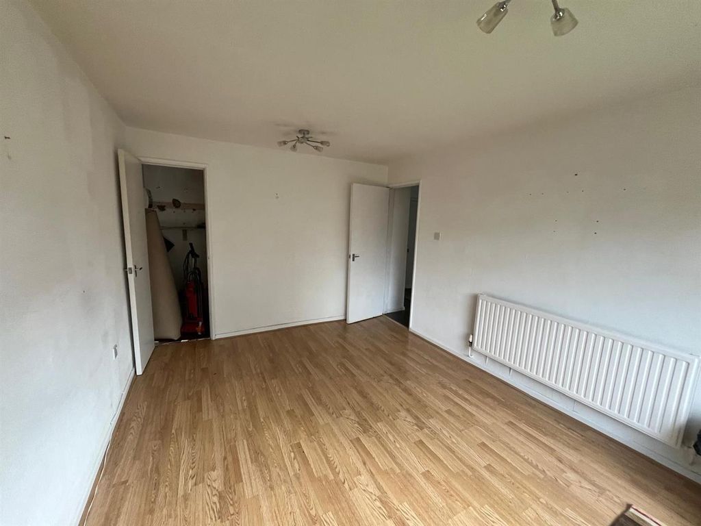 Property photo 3 of 10 2.Jpg