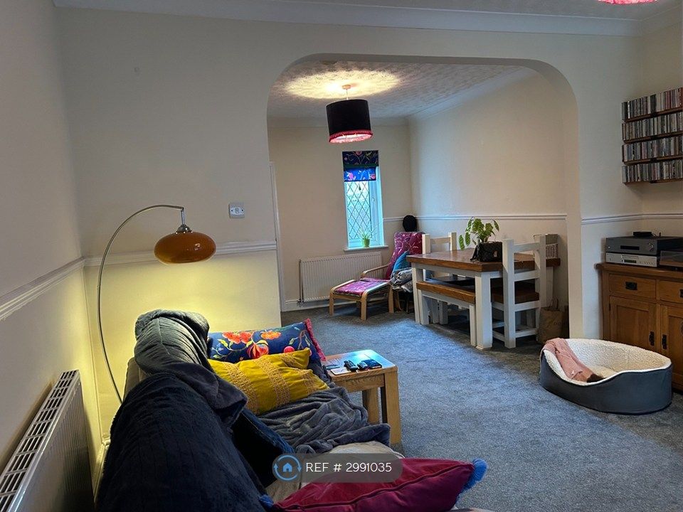 Property photo 3 of 15