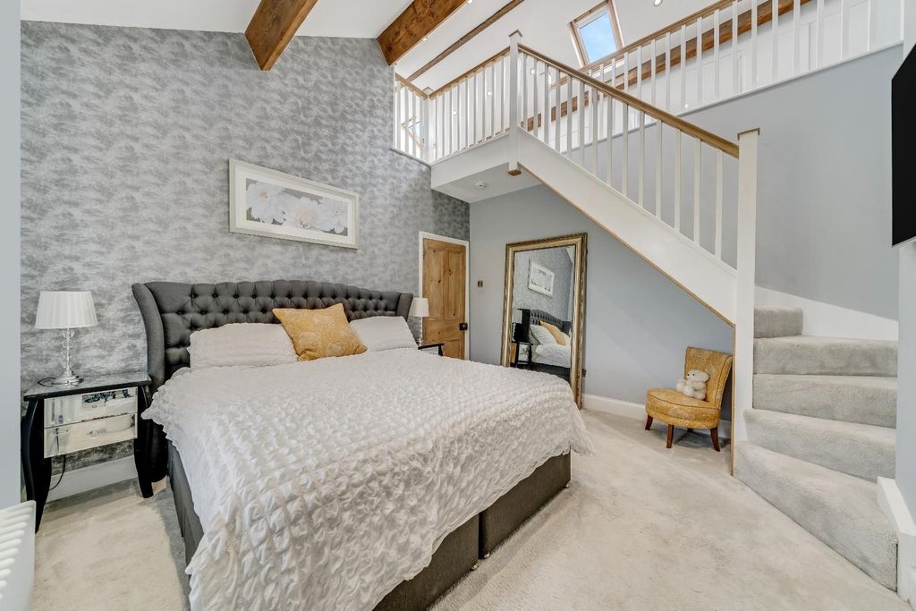 Property photo 3 of 28 Dsc03455_Hdr.Jpg