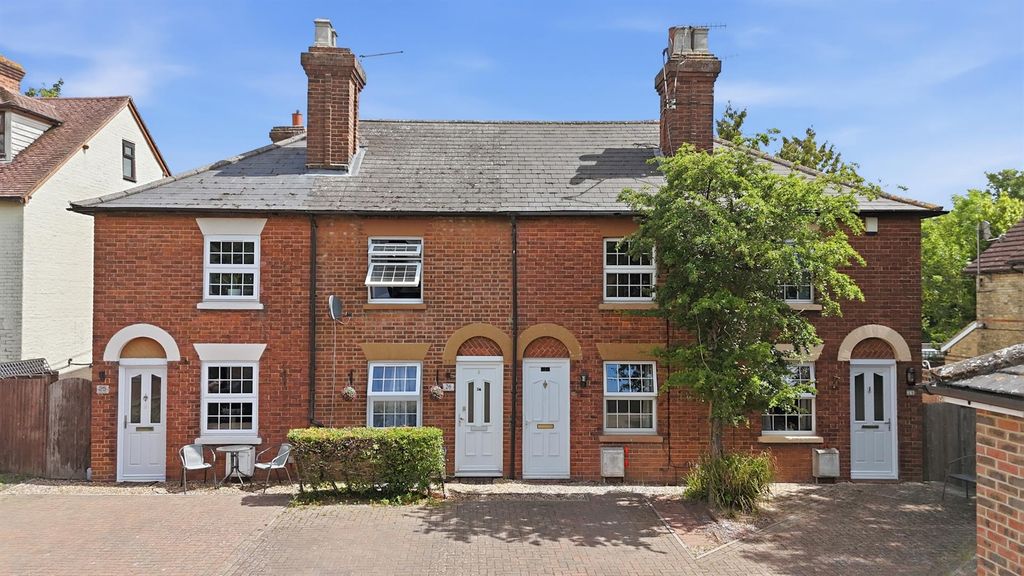Property photo 1 of 14