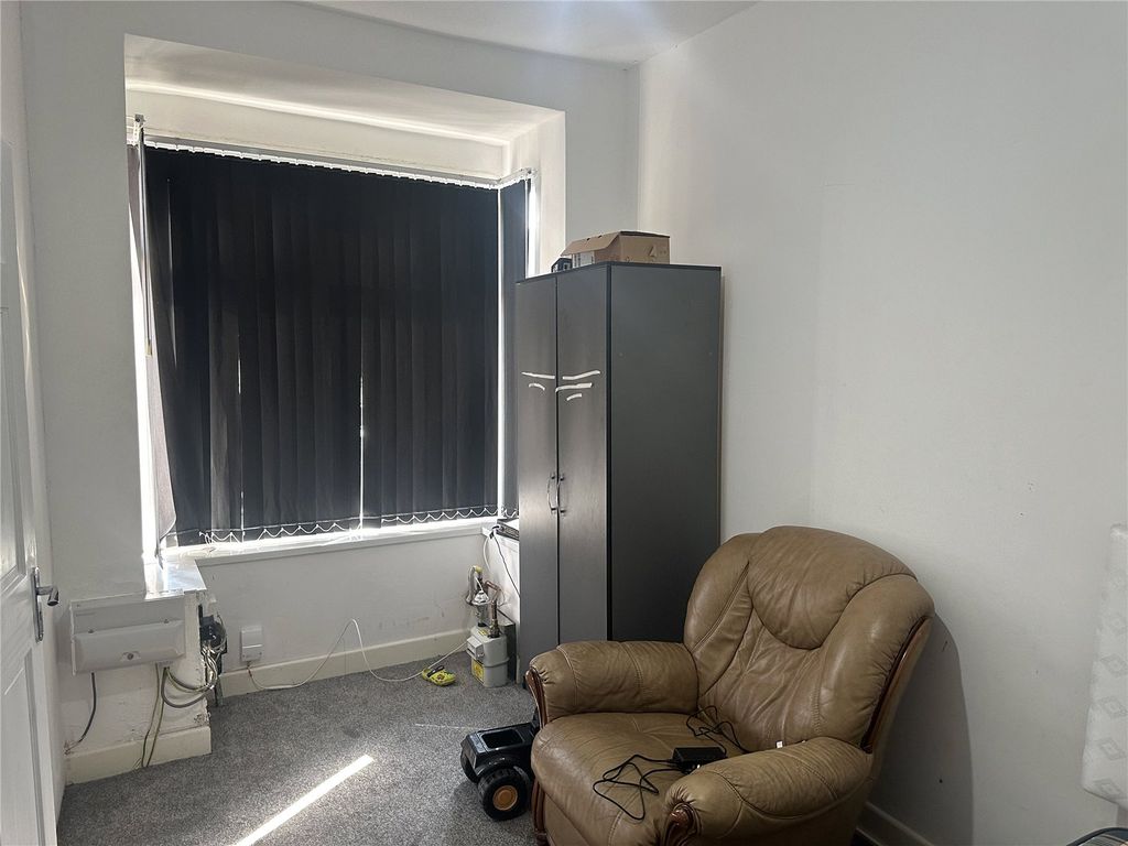 Property photo 2 of 13 Picture No. 47