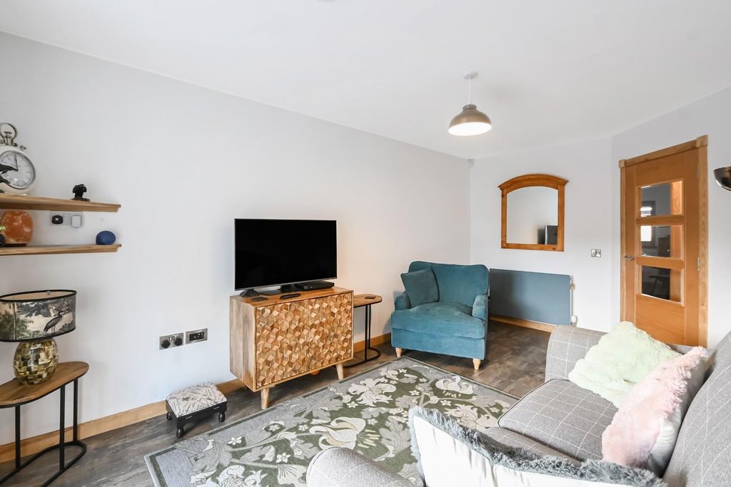 Property photo 3 of 17 04.Jpg