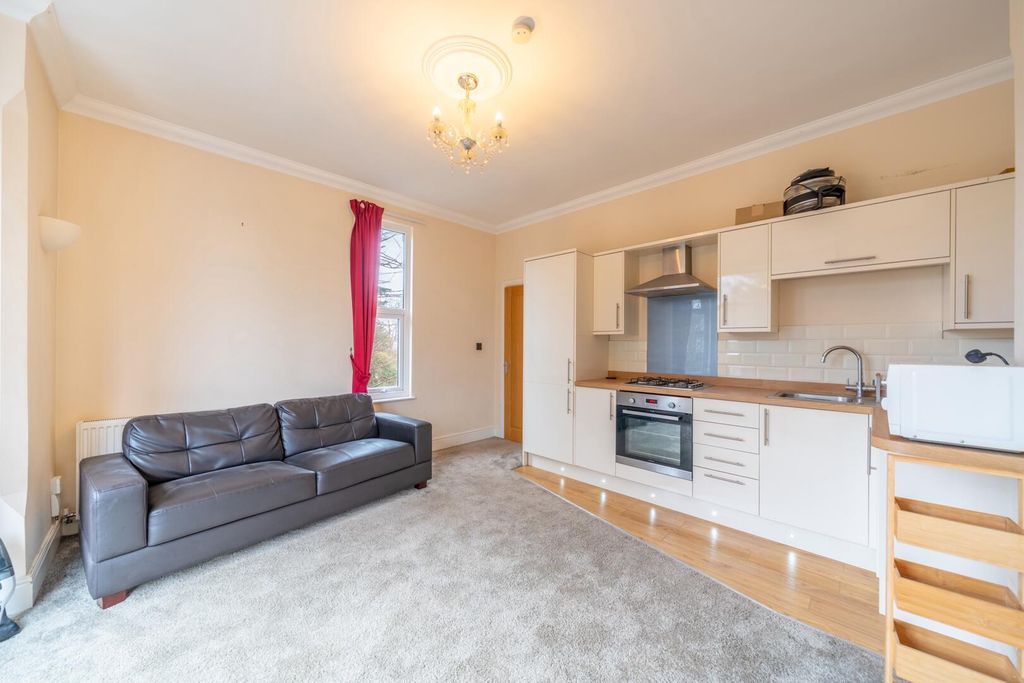 Property photo 3 of 12 Living Room