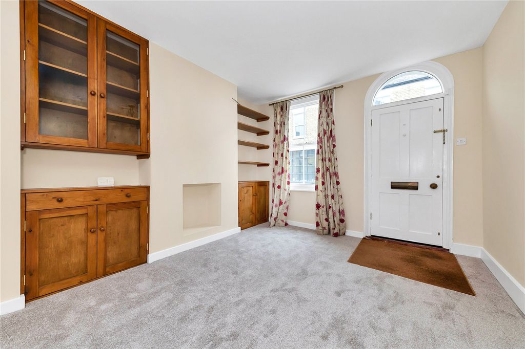 Property photo 3 of 8 Picture No. 13