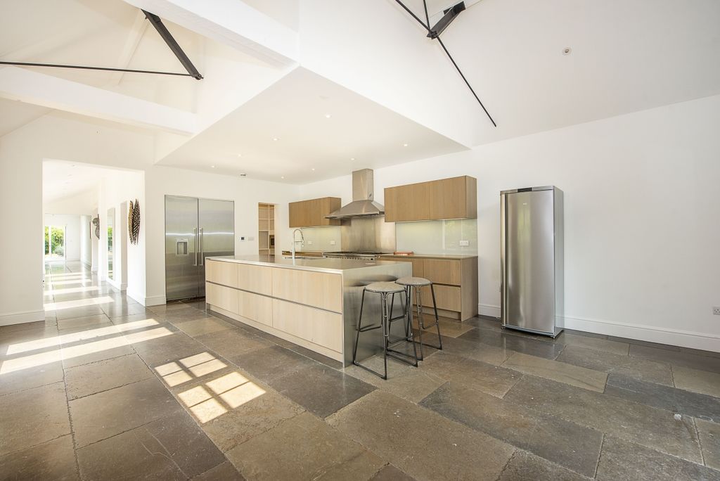 Property photo 3 of 36 The-Coach-House-c...