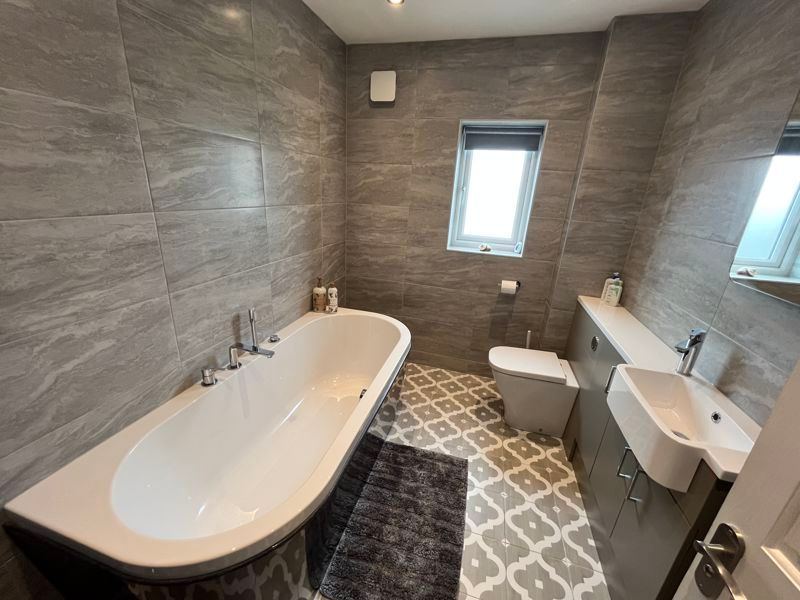 Additional image 12 of 4 bed property for saleWansford Road, Driffield YO25