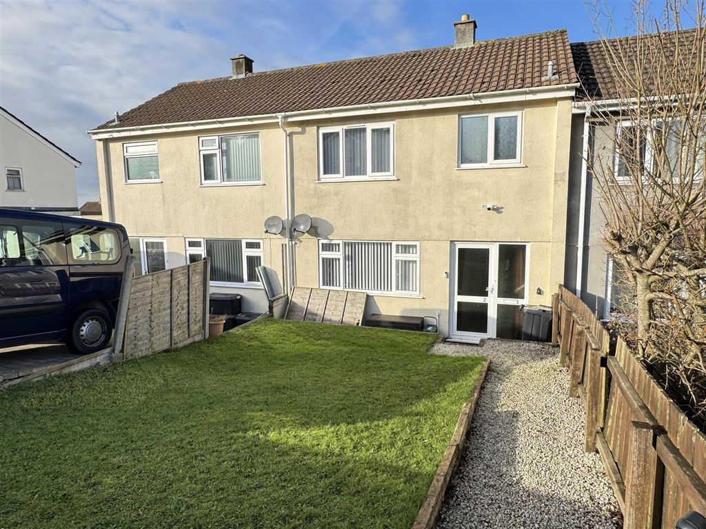 Property photo 1 of 21