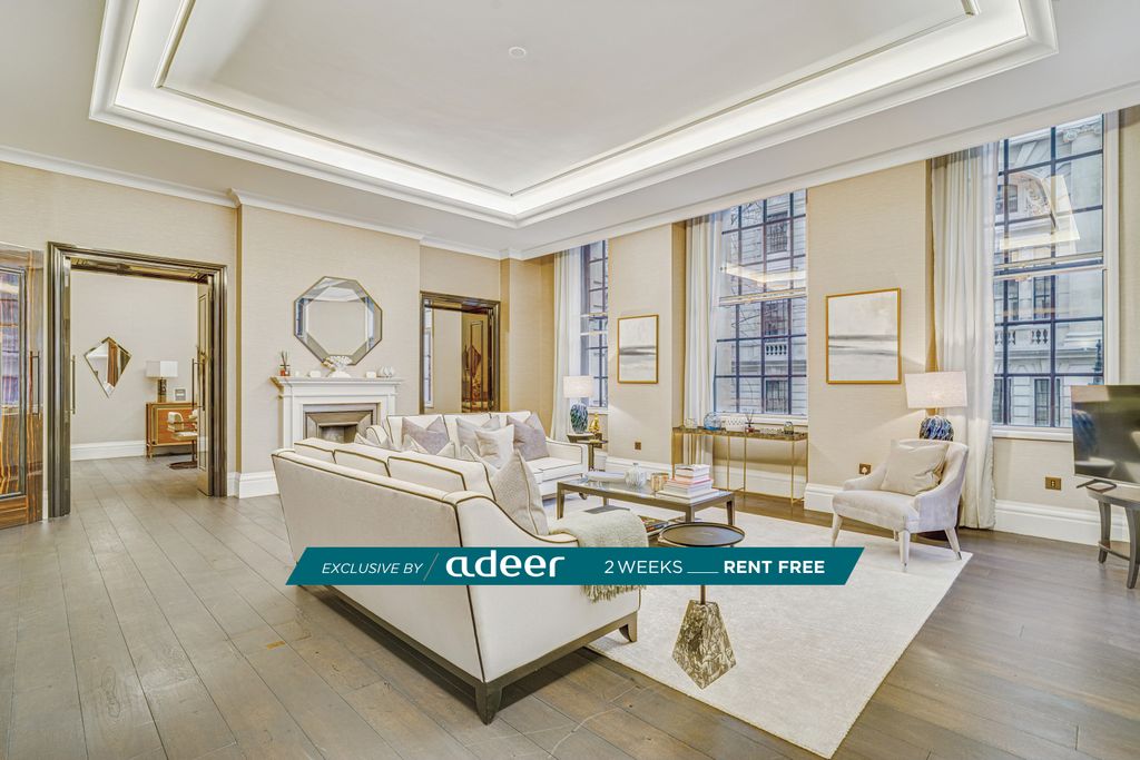 Property photo 1 of 16 Corinthia 2