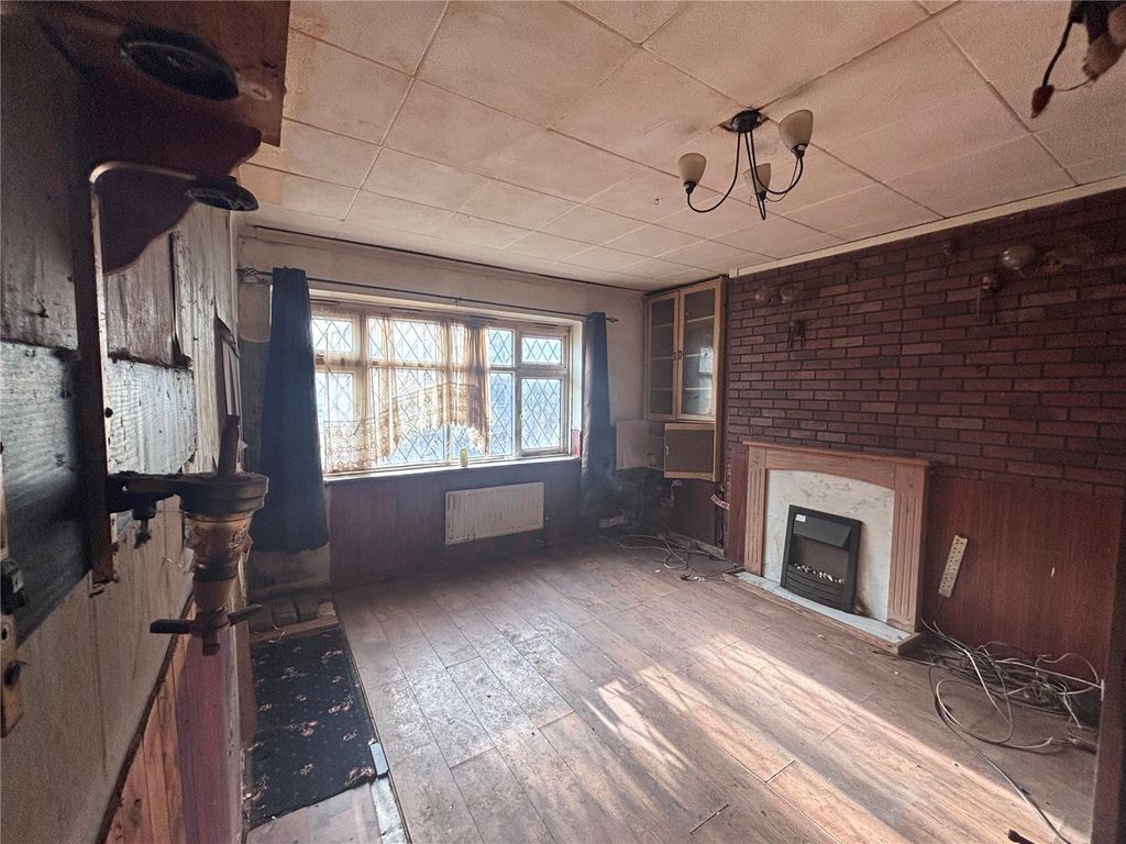 Property photo 3 of 7 Picture No. 13