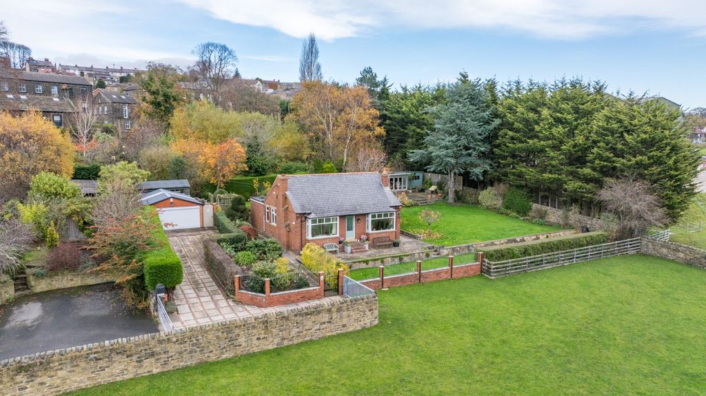 Property photo 1 of 27 Picture No. 39