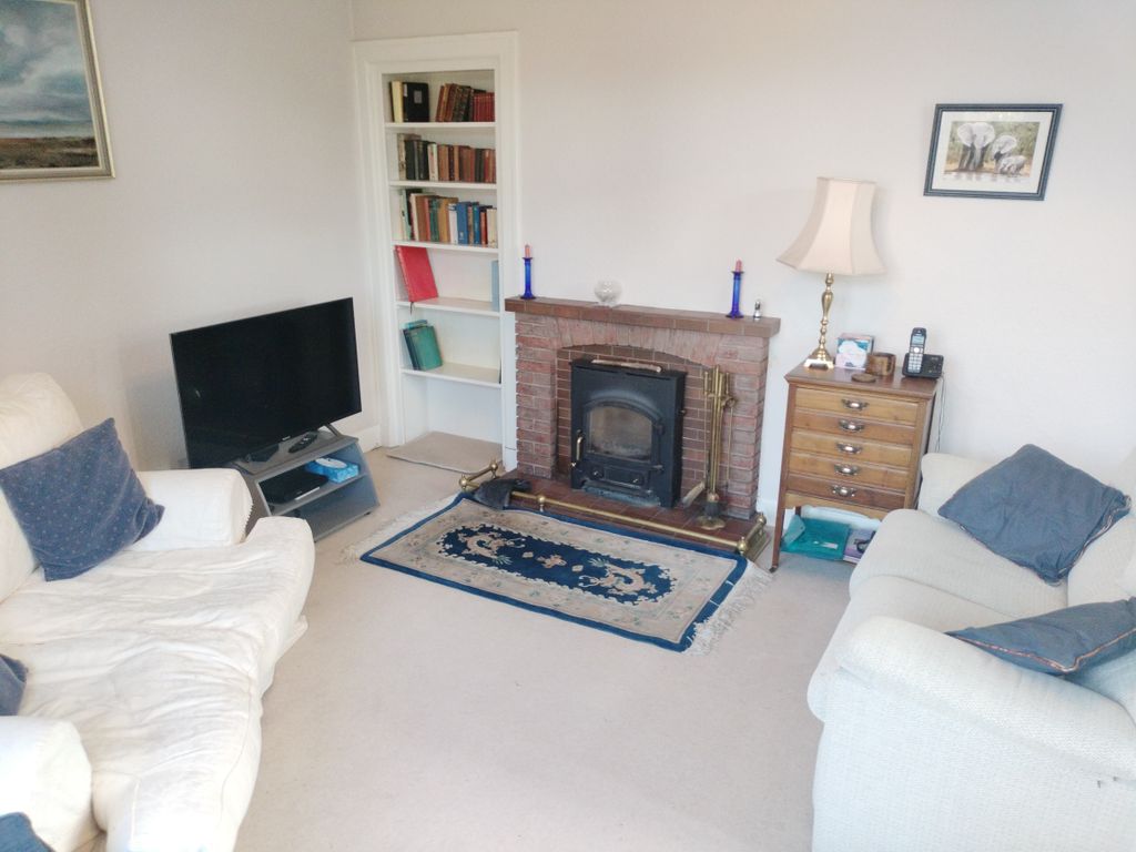 Property photo 3 of 20