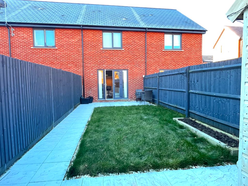 Property photo 3 of 18