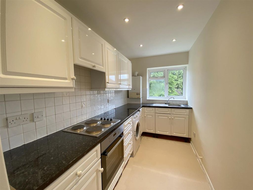 Property photo 3 of 5
