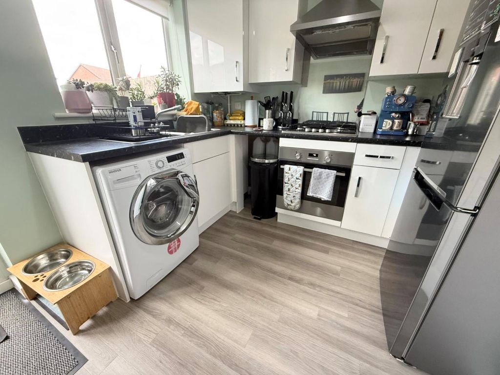 Property photo 3 of 11 10.Jpg