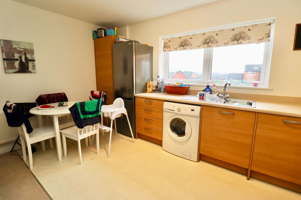 Property photo 3 of 10 Img_6188