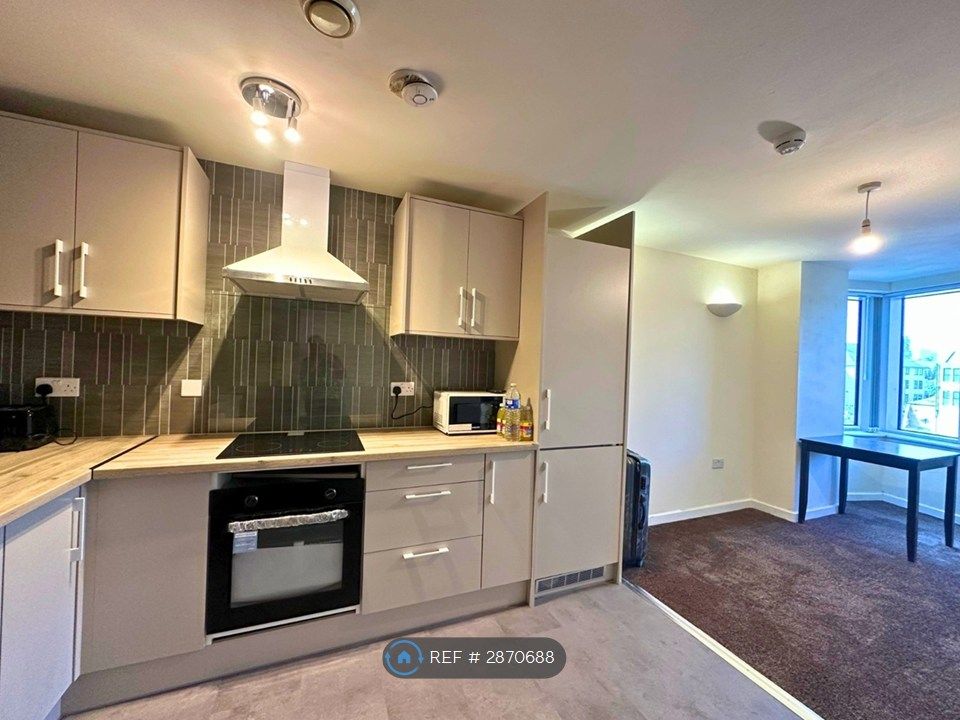 Property photo 2 of 6