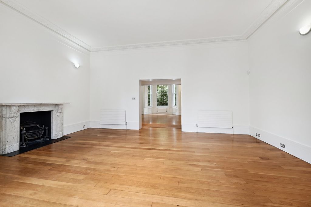 Property photo 3 of 16 Reception Room