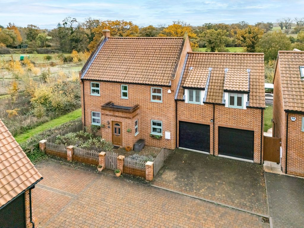 Property photo 1 of 24