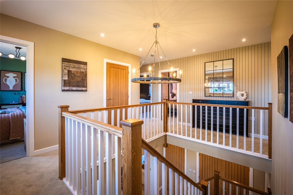 Property photo 3 of 25 Picture No. 31