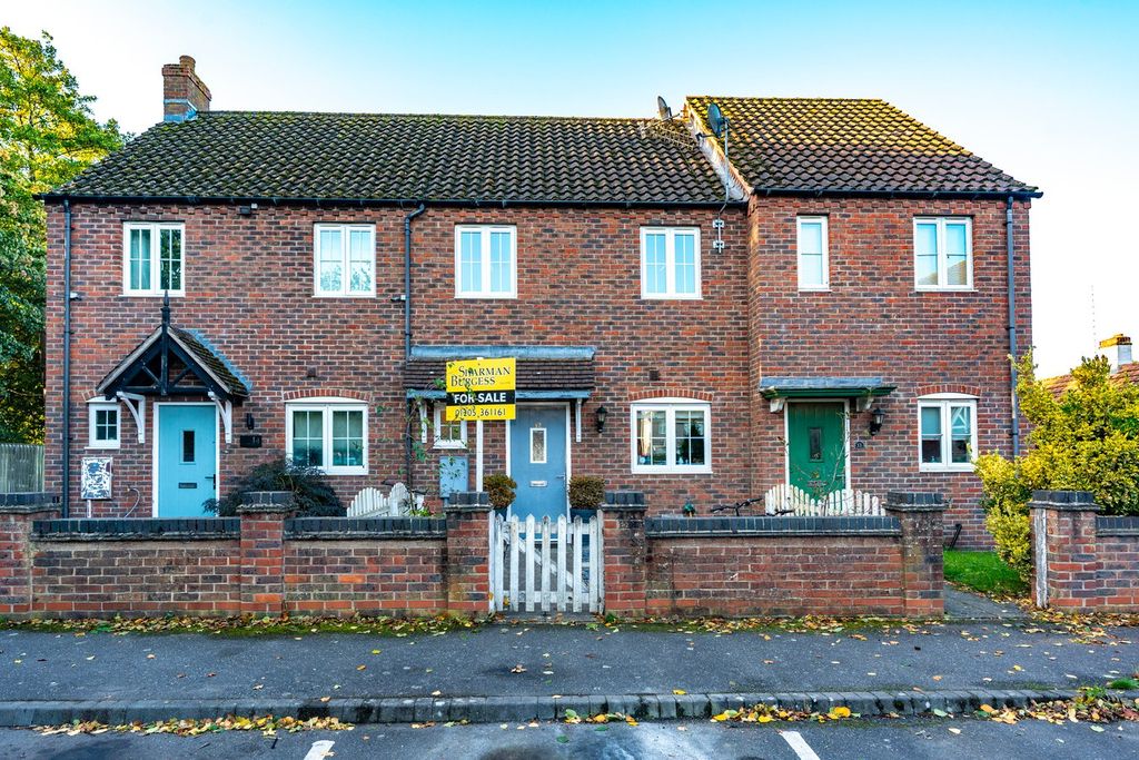 Property photo 1 of 13