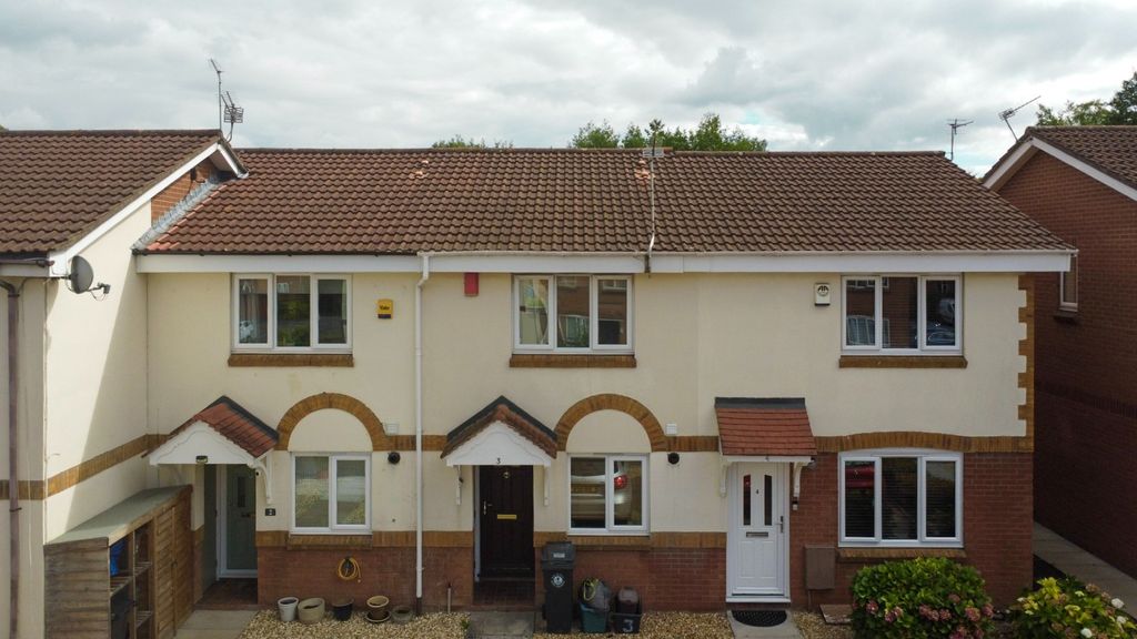 Property photo 1 of 15 4414961
