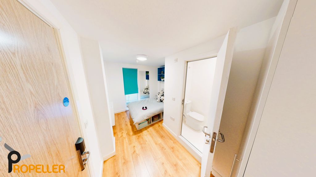 Property photo 2 of 4