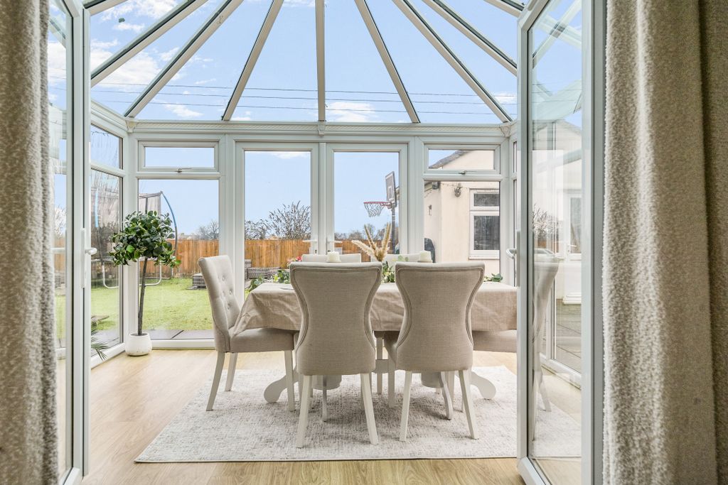 Property photo 3 of 19 1407240126989Af4c9E9Ef