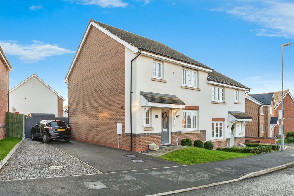 Property photo 1 of 27 Picture No. 30