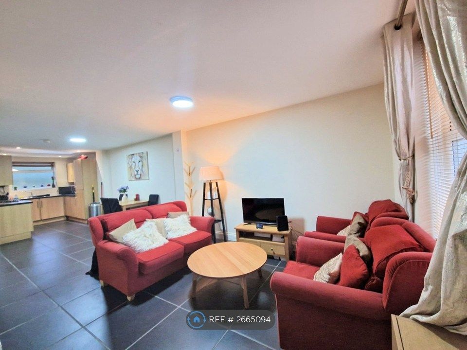 Property photo 1 of 30