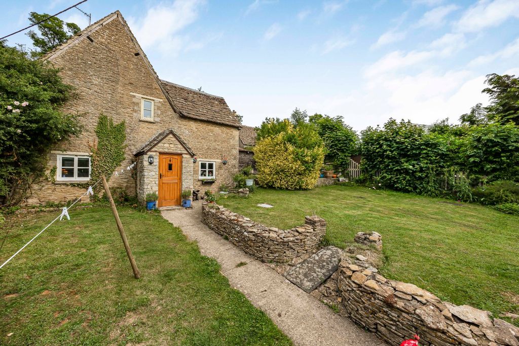 Property photo 1 of 16 Picture No. 09