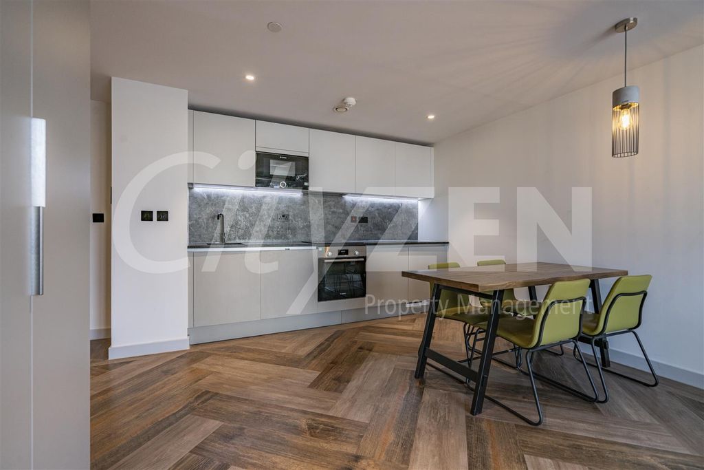 Property photo 2 of 12 Kitchen