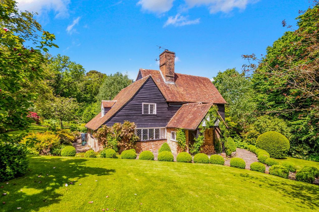 Property photo 1 of 35