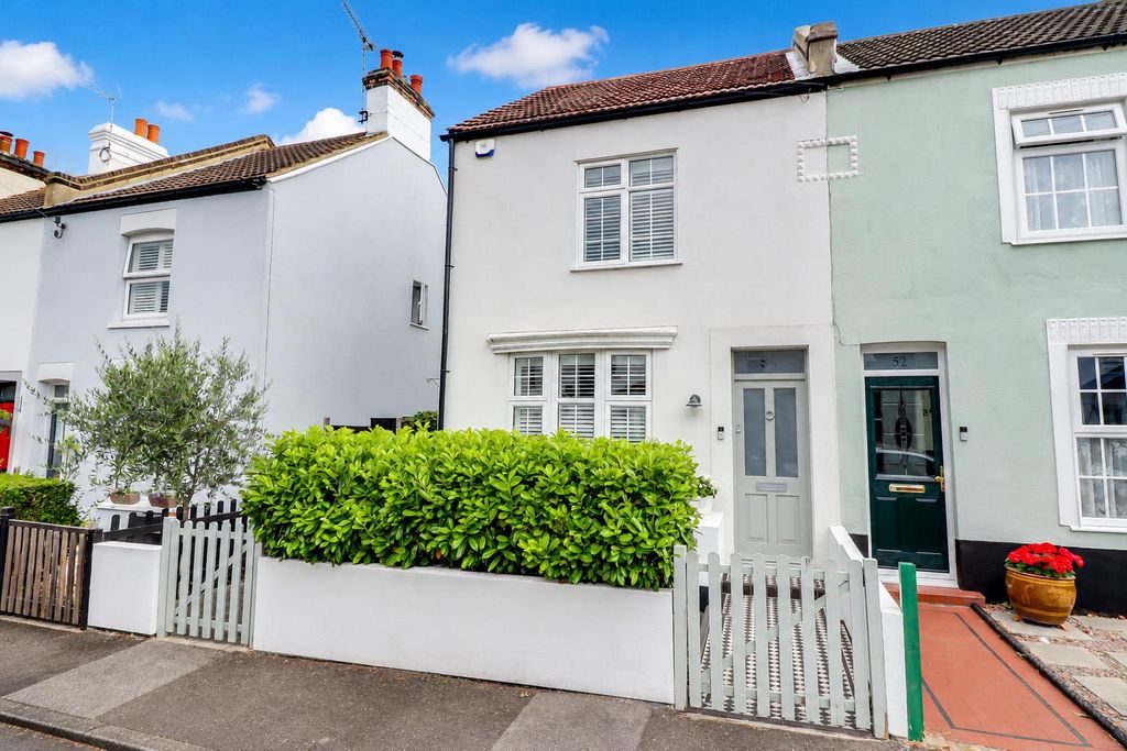 Property photo 1 of 19