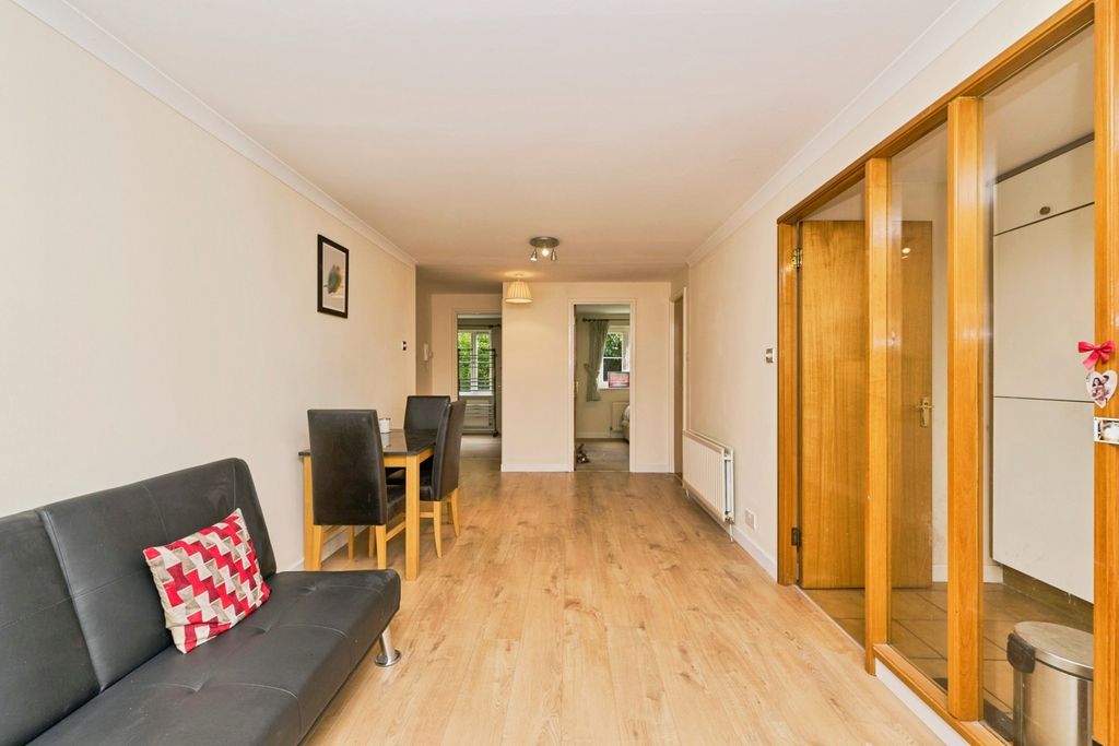 Property photo 3 of 14 Pbox-Img.Jpg