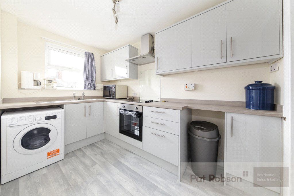 Property photo 2 of 8 Picture 2