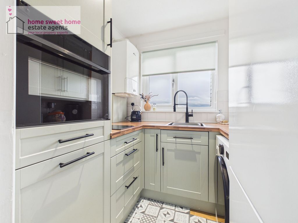 Property photo 3 of 25