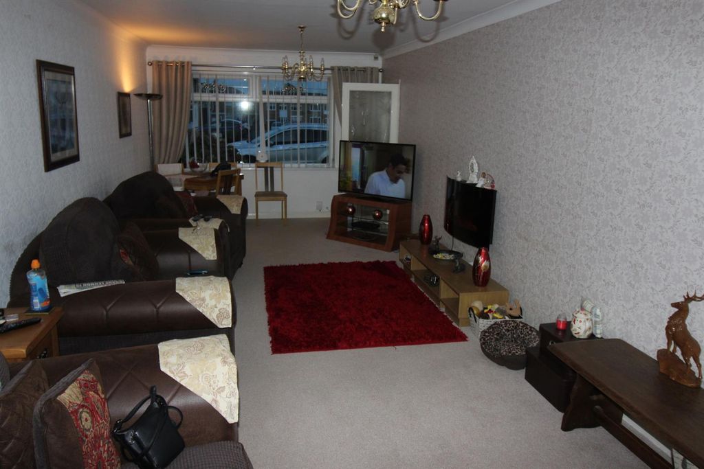 Property photo 3 of 8 Img_3732.Jpg