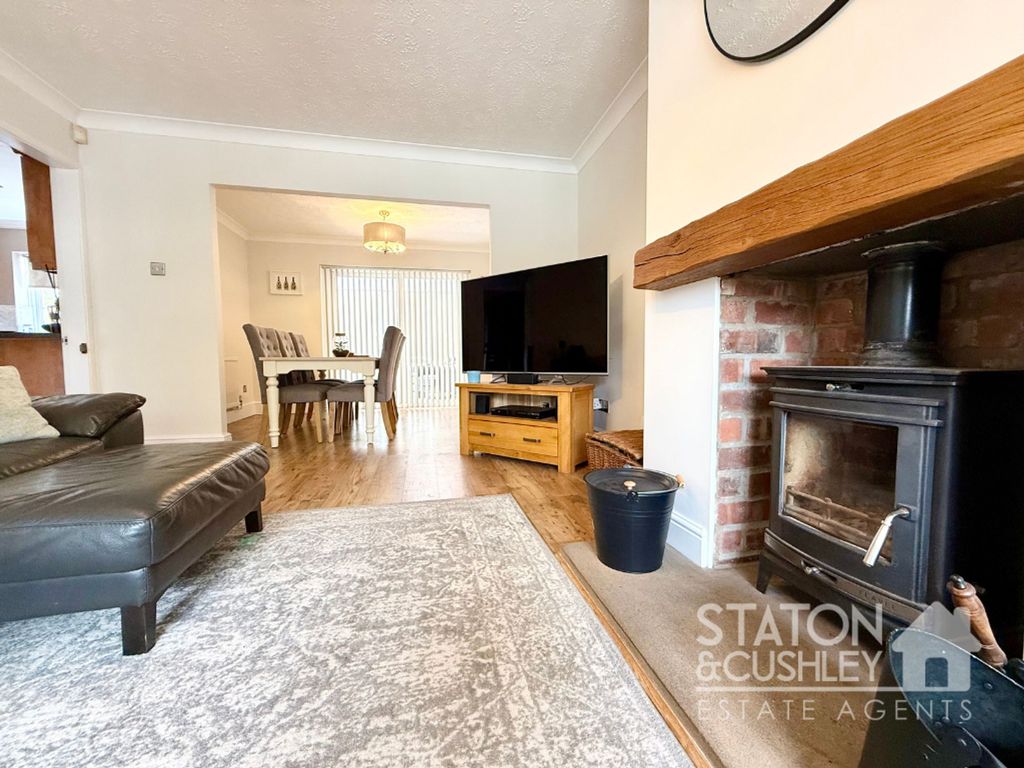 Property photo 3 of 30