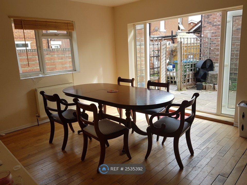 Property photo 3 of 8 Open Plan Dining Room