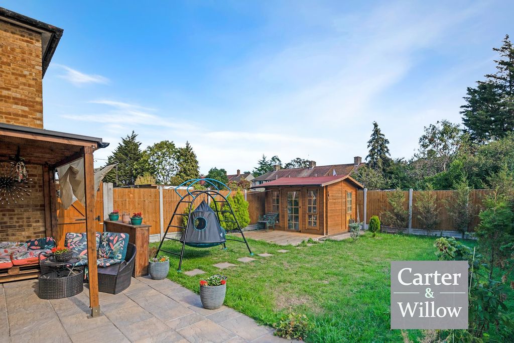 Property photo 2 of 13