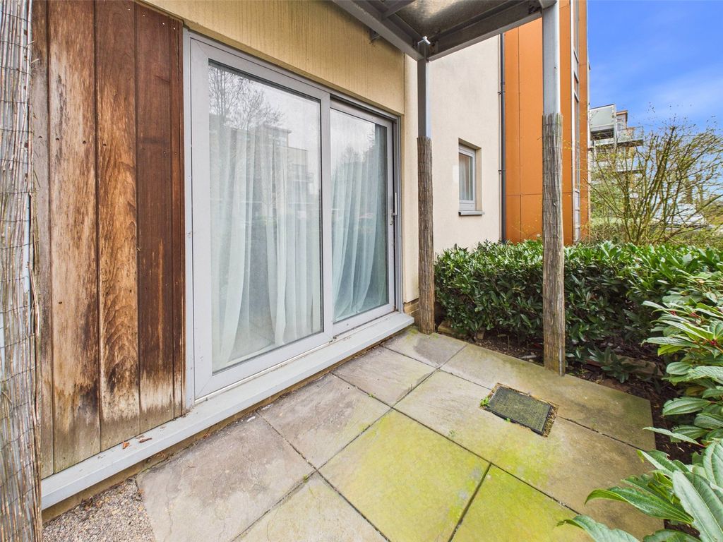 Property photo 3 of 7 Picture No. 14