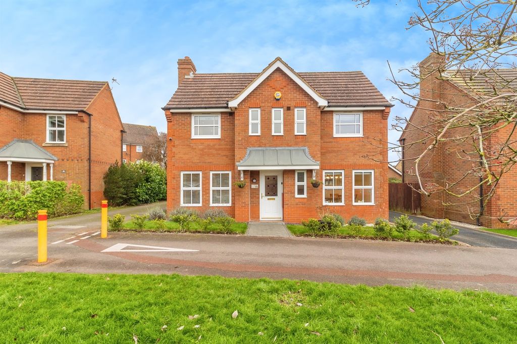 Property photo 1 of 17