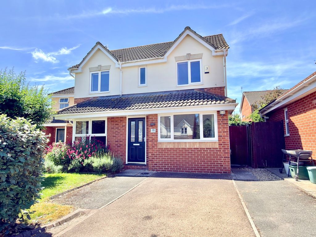Property photo 1 of 11