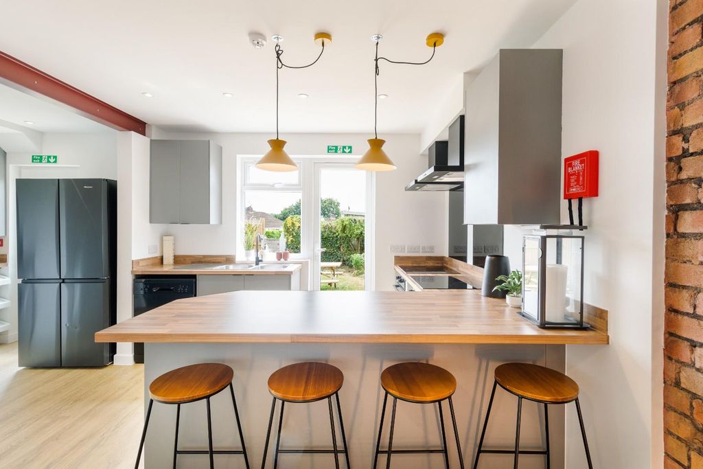 Property photo 2 of 13 2.Jpg