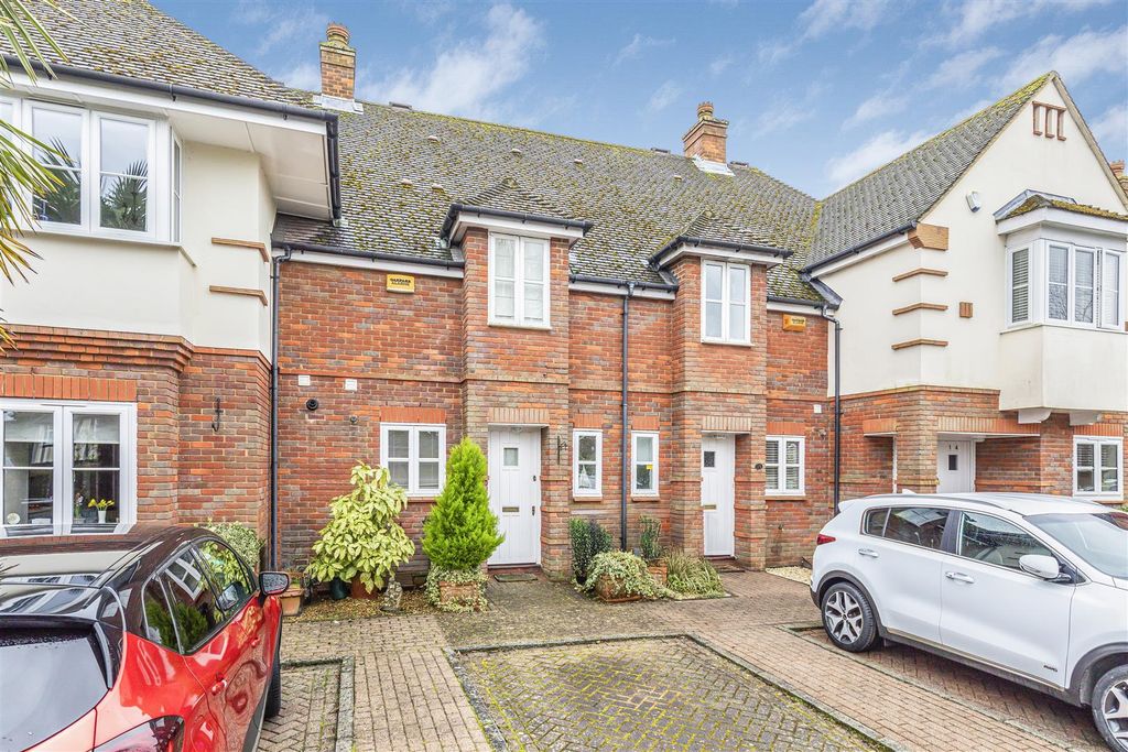 Property photo 1 of 19