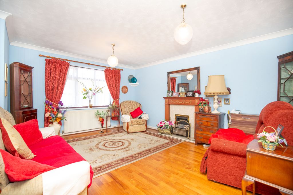 Property photo 3 of 16 Mw26-1009